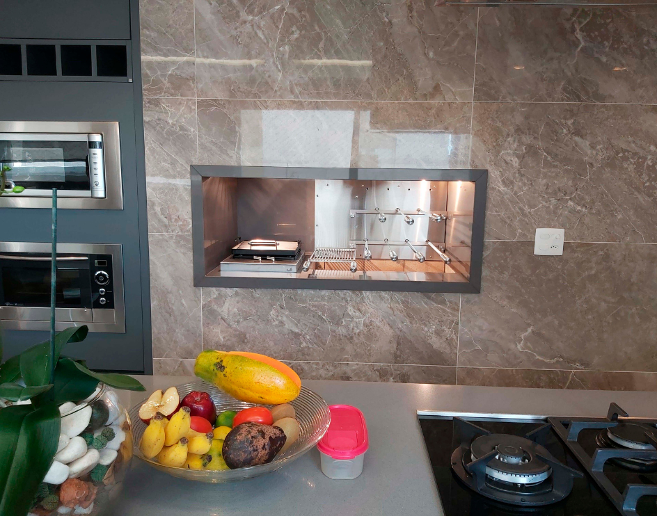 churrasqueira rotativa a carvão linha Evolution